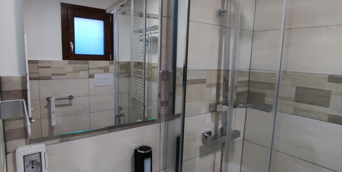 bathroom_1